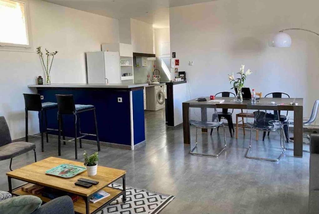 Appart 70M2 T3 Cosy Calme Et Spacieux Idealement Situe Σετ Εξωτερικό φωτογραφία